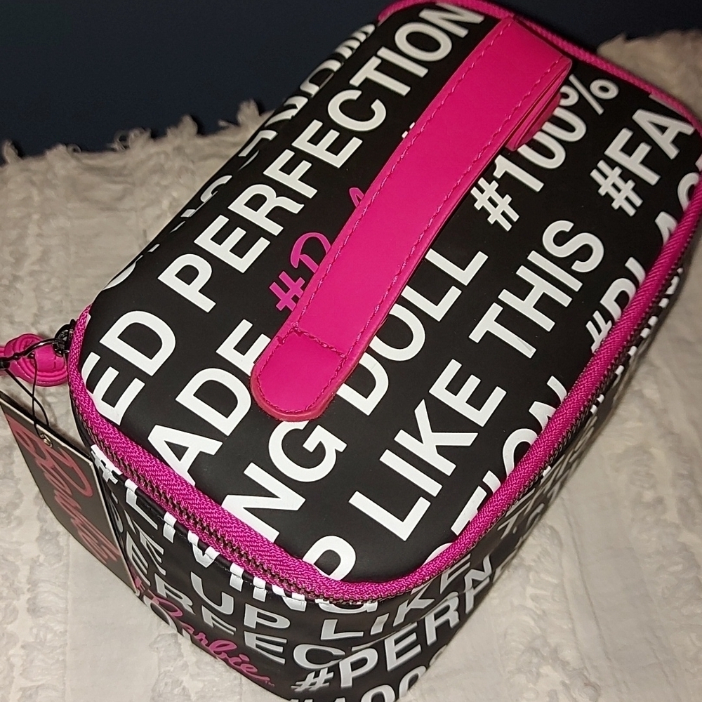 Barbie Makeup Case by Forever 21 - Picture 3 of 8